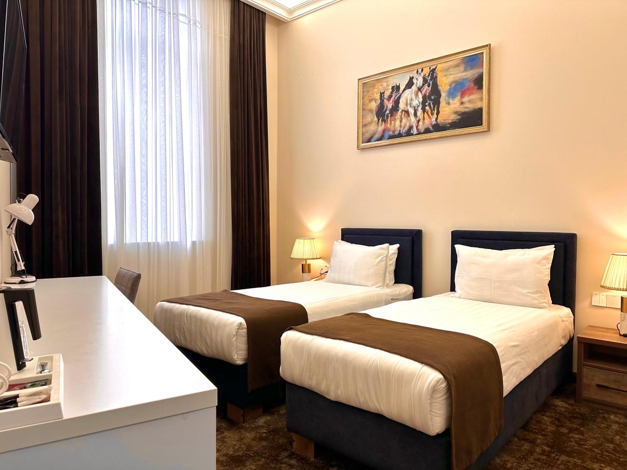 Garnet Hotel Taşkent Dış mekan fotoğraf